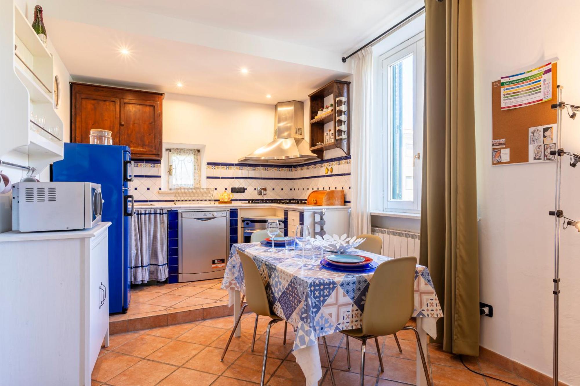 Casa Ginevra - 3 Minutes Walk From The Sea Lägenhet Livorno Exteriör bild
